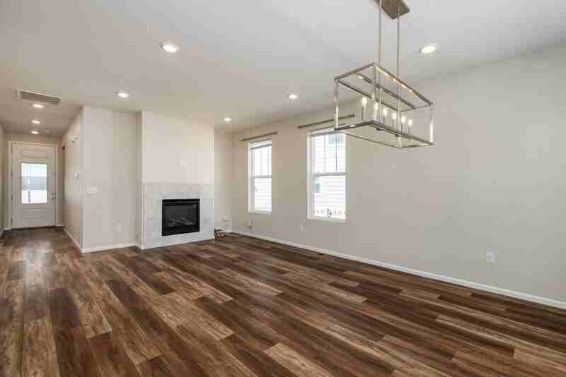 21109 E 61st Ave - Photo 7 of 33