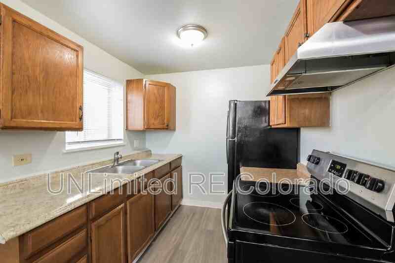 1442 Macon St #104 - Photo 4 of 6