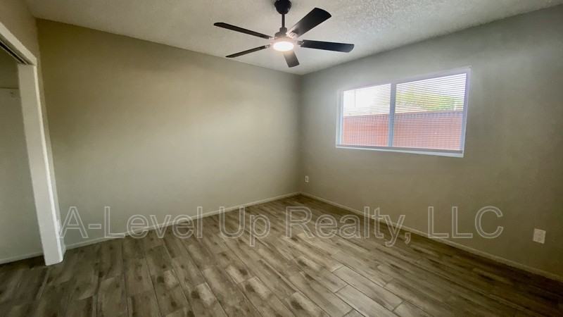 5745 S Southland Blvd #5 - Photo 7 of 11