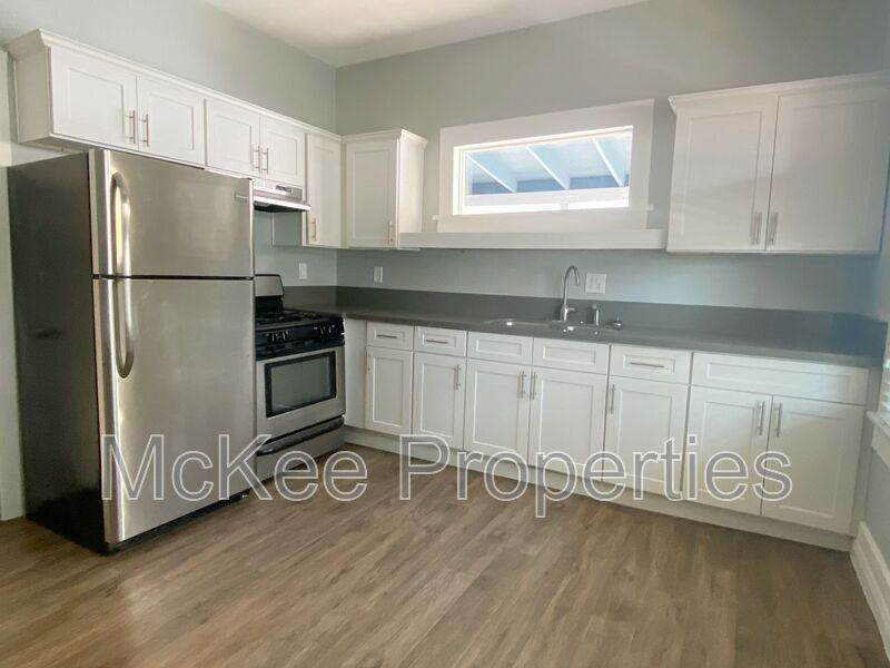 2268 Market St - Photo 2 of 8