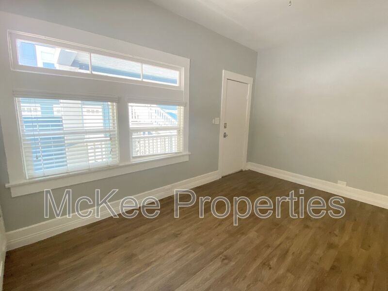 2268 Market St - Photo 3 of 8