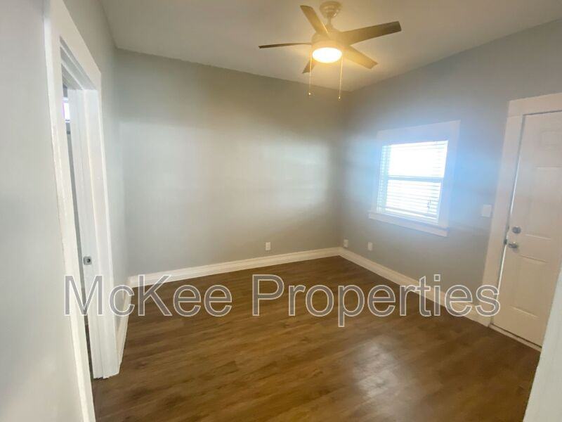 2268 Market St - Photo 6 of 8
