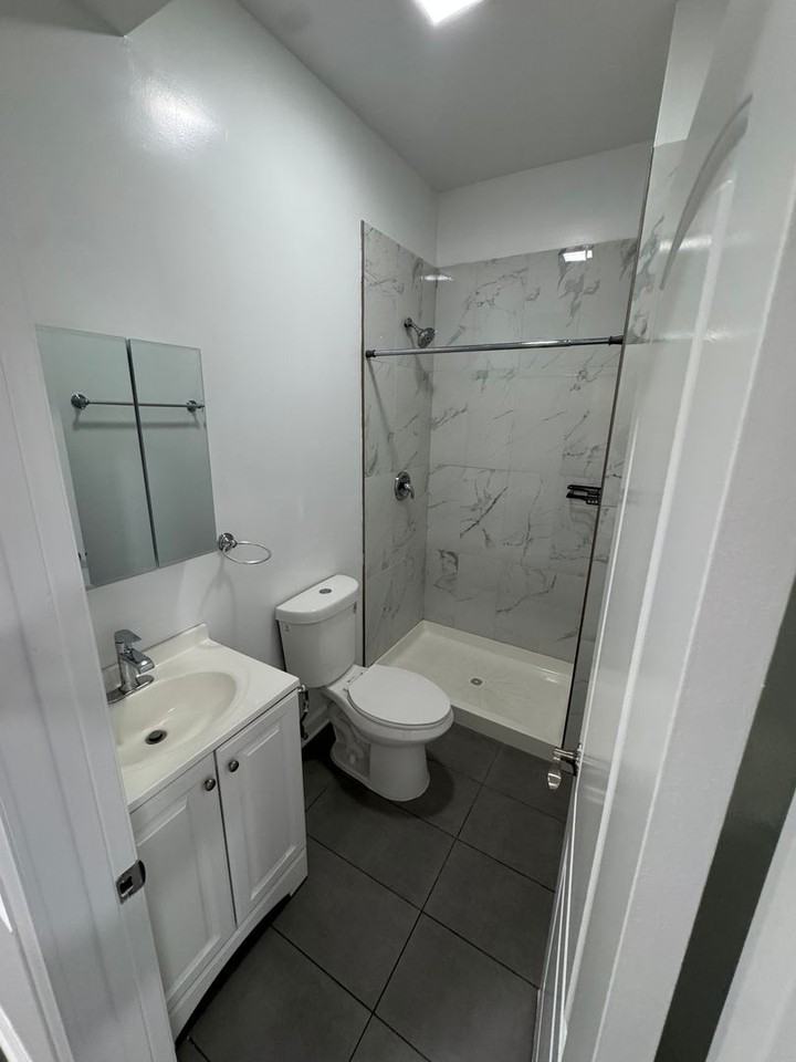 2140 S. Fairfield - Photo 7 of 26