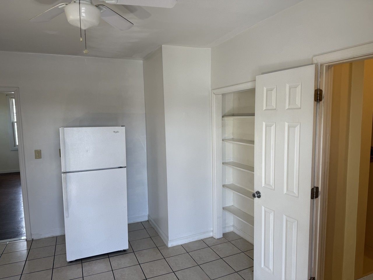 3031 Hamilton Avenue - Photo 4 of 16