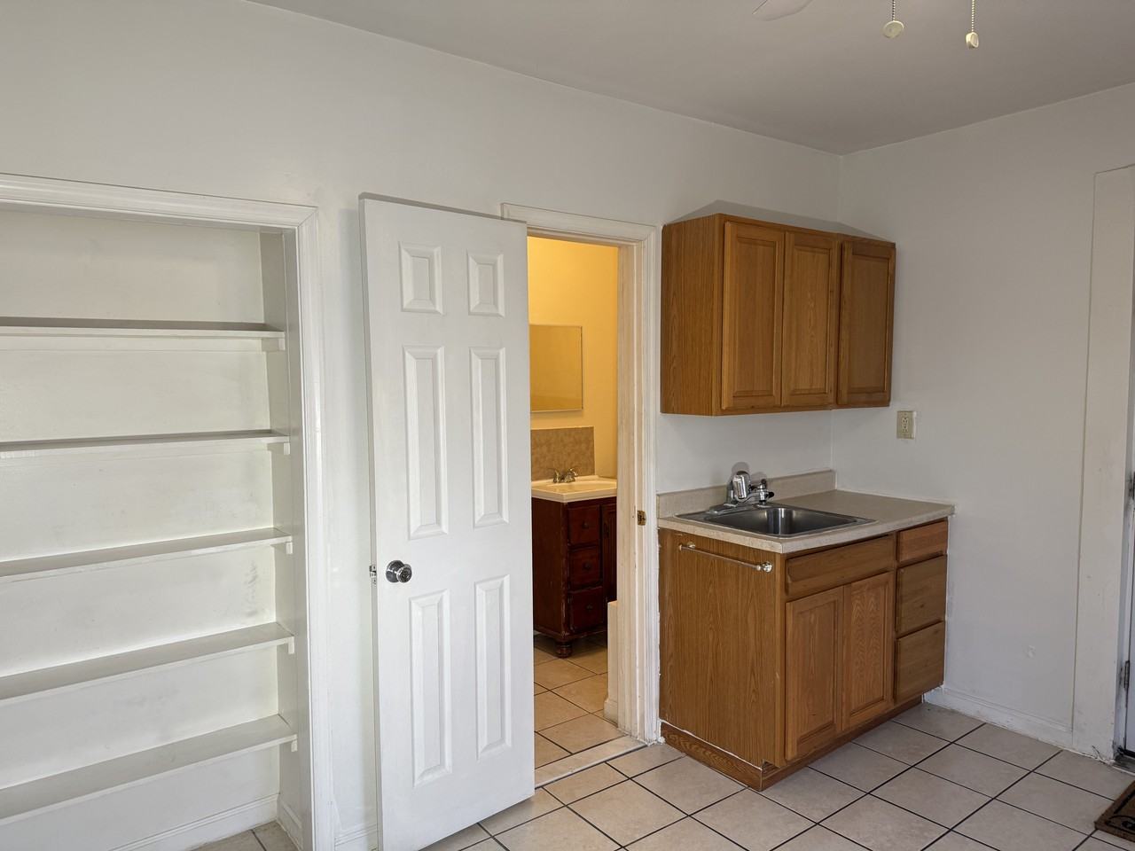 3031 Hamilton Avenue - Photo 5 of 16