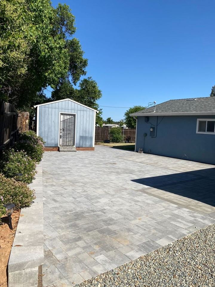 8100 Schoonover St - Photo 3 of 17