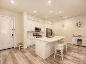 1661 Spring St #231 - Photo 1 of 1