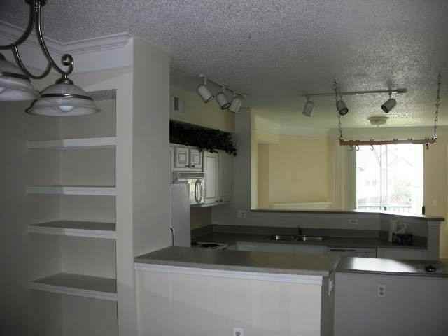 1644 Egret Way - Photo 5 of 9