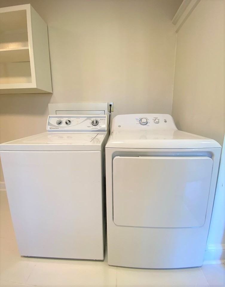 322 Beard St - Photo 7 of 20
