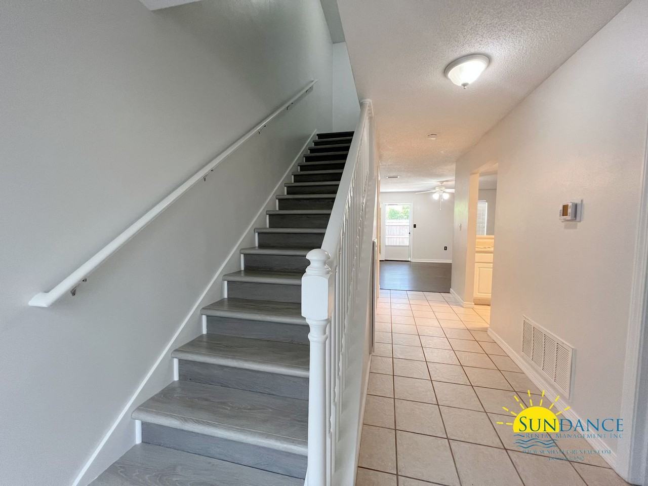950 Scenic Oak Ln - Photo 2 of 22