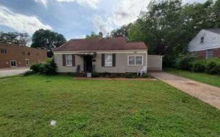 featured image of 1895 S Lauderdale St