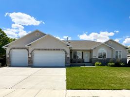 featured image of 13538 S Belmont Park Ave