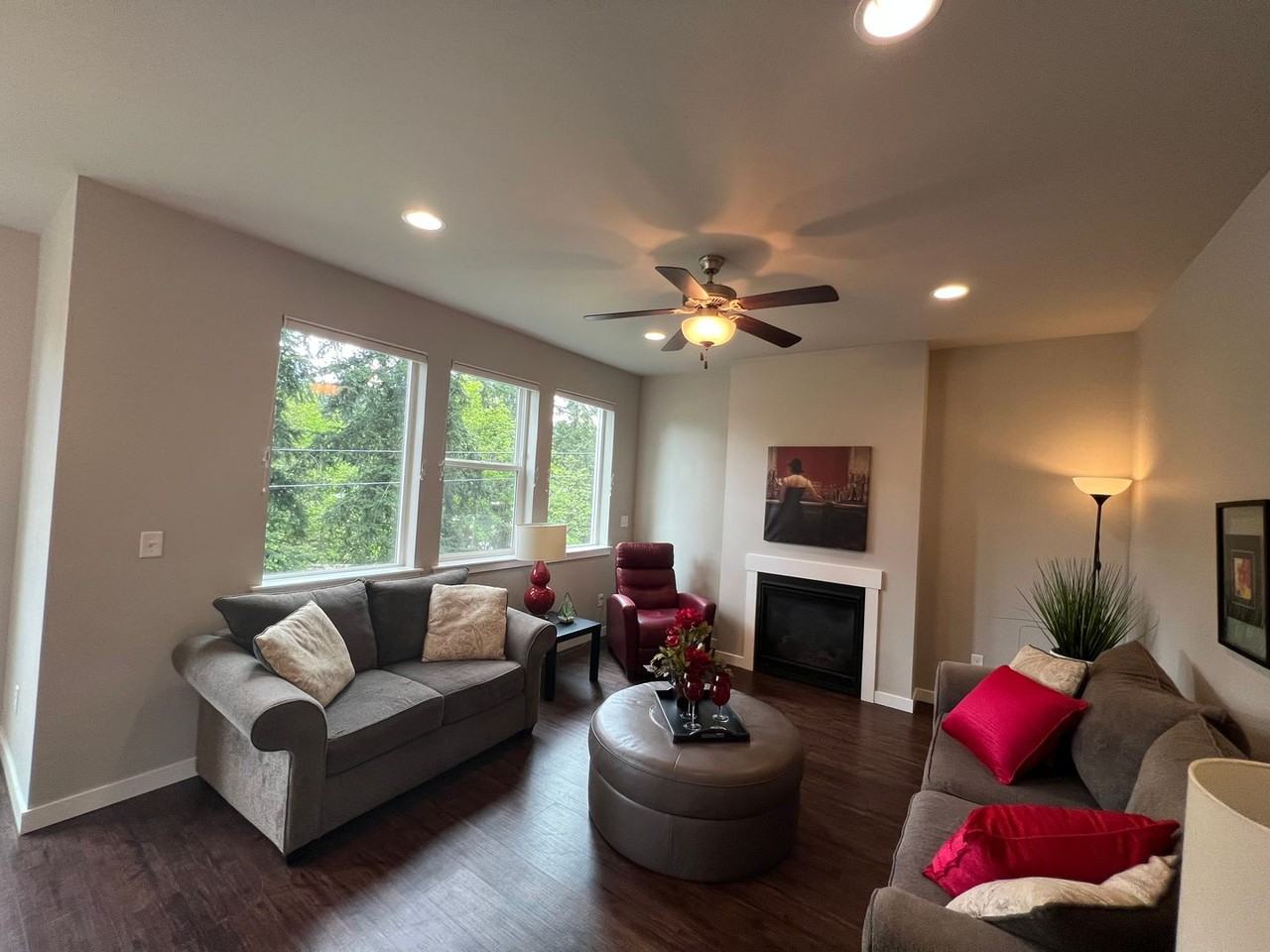 514 Fielding Ct - Photo 6 of 46