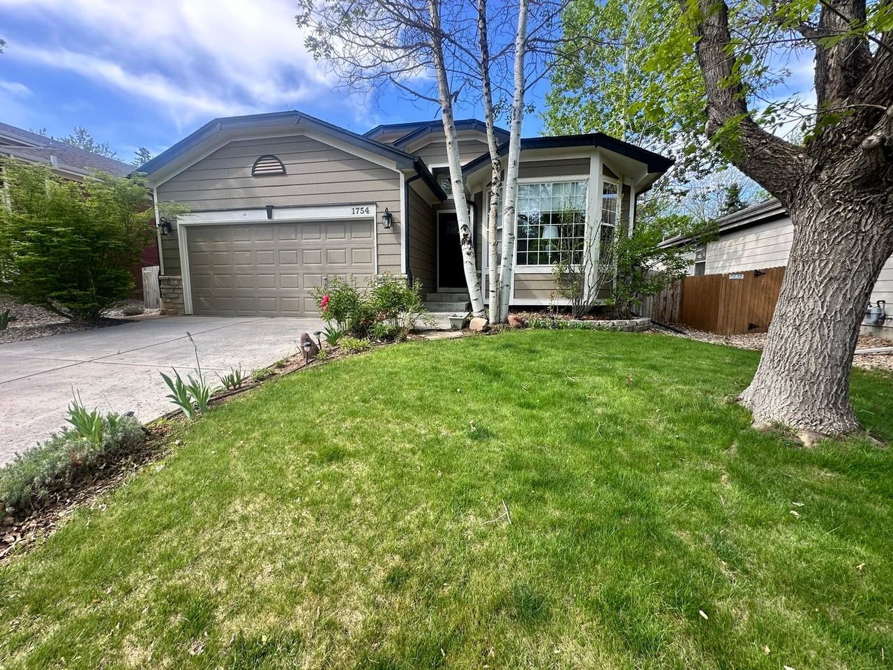 1754 Southard St - Photo 3 of 30