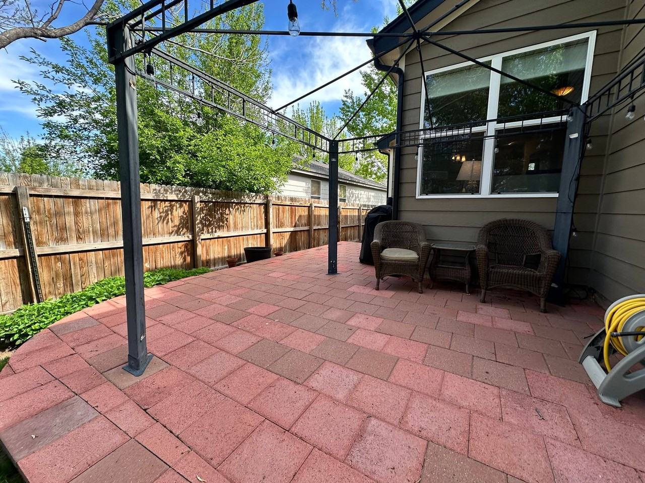 1754 Southard St - Photo 4 of 30