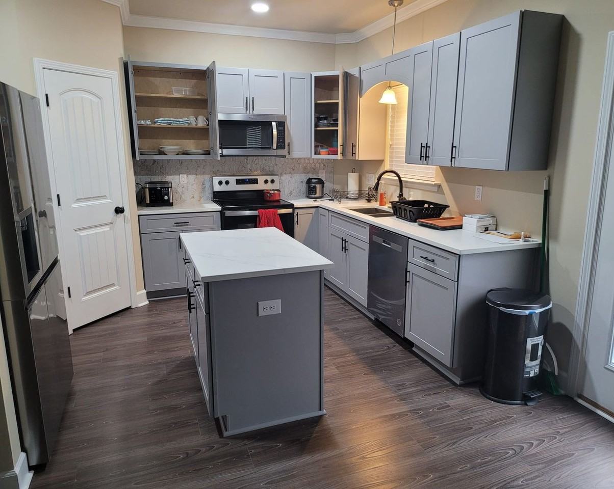 1226 Jessie Way - Photo 3 of 13