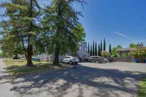 featured image of 1316 Hobart Dr #3