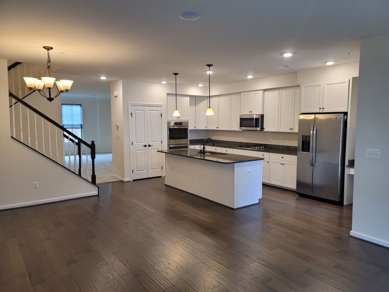 41438 Black Cherry Ter - Photo 2 of 21