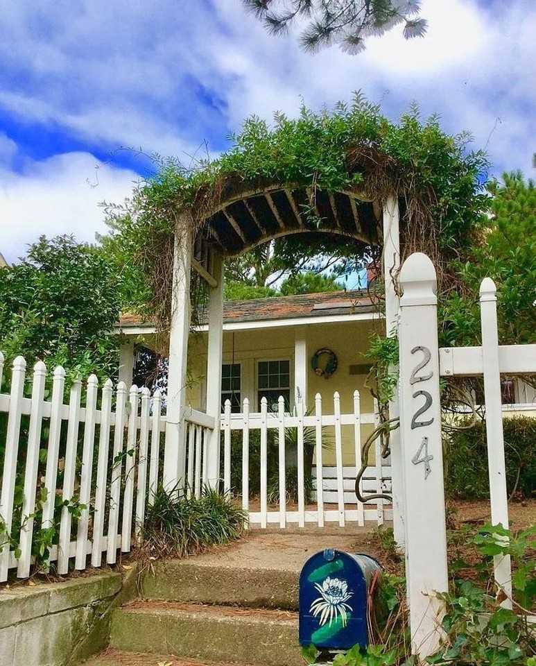 224 A View Ave - Photo 3 of 21