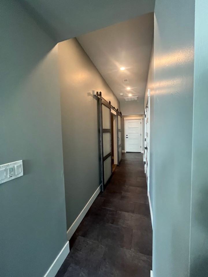 114 W Park St - Photo 7 of 7