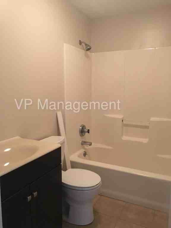 43 Warrenton St - Photo 2 of 5