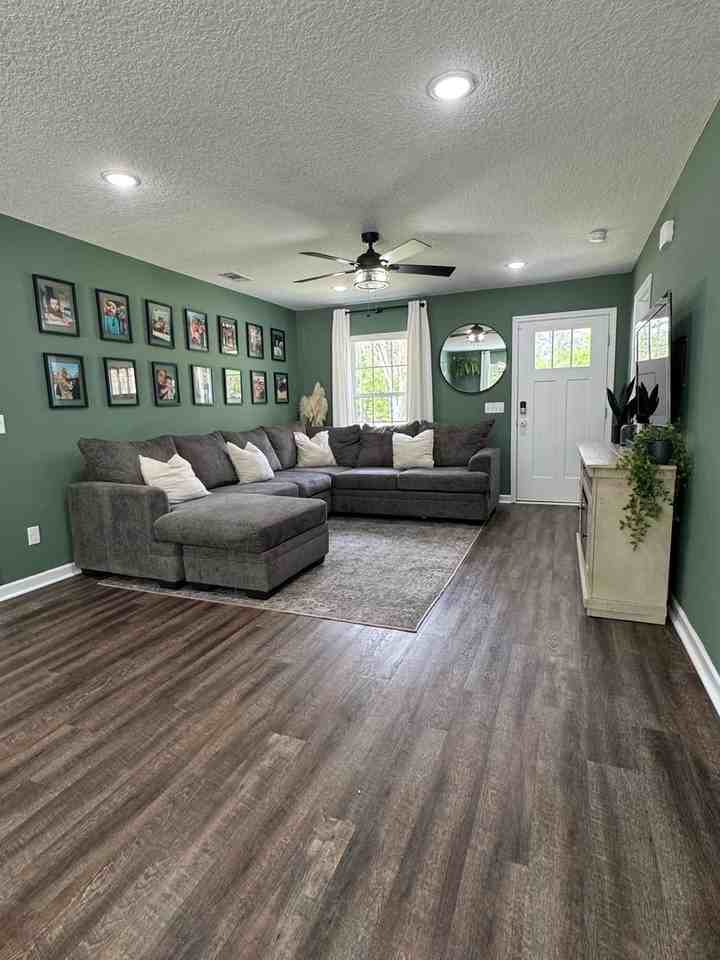 465 Church Cir - Photo 2 of 13