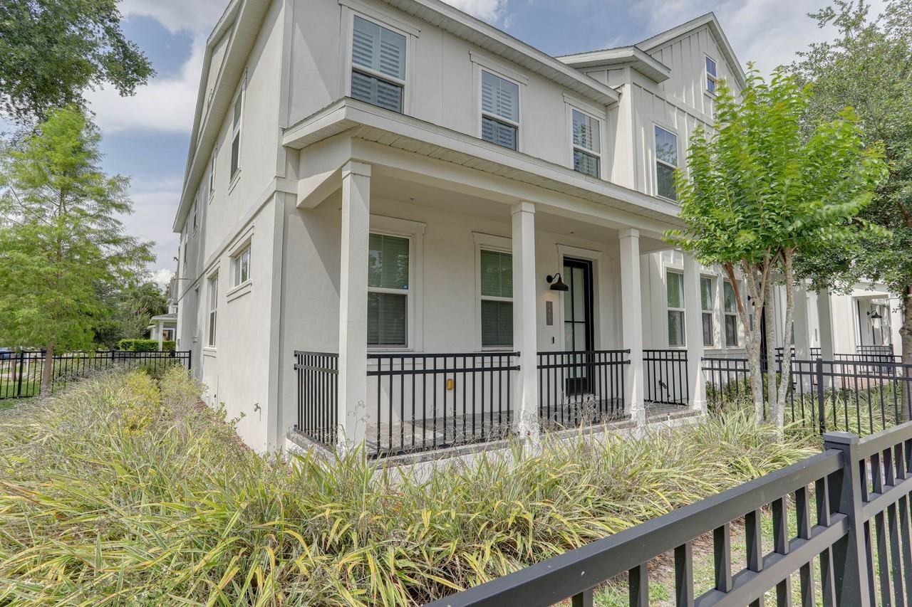 1401 E Michigan St - Photo 3 of 30