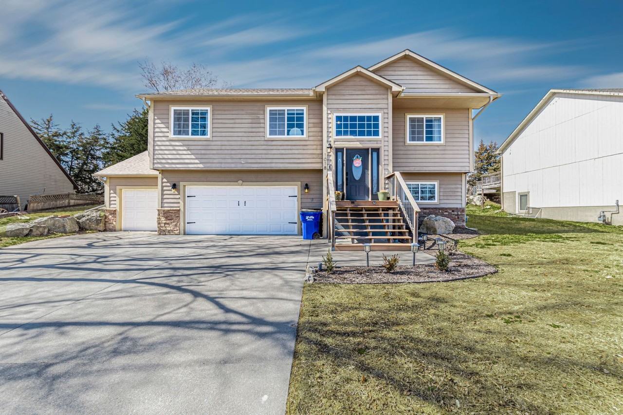 1018 S Webster St, Junction City, KS 66441 4 bedroom House Rental