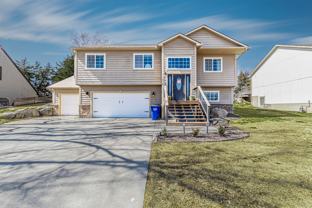 1018 S Webster St - Photo 1 of 1