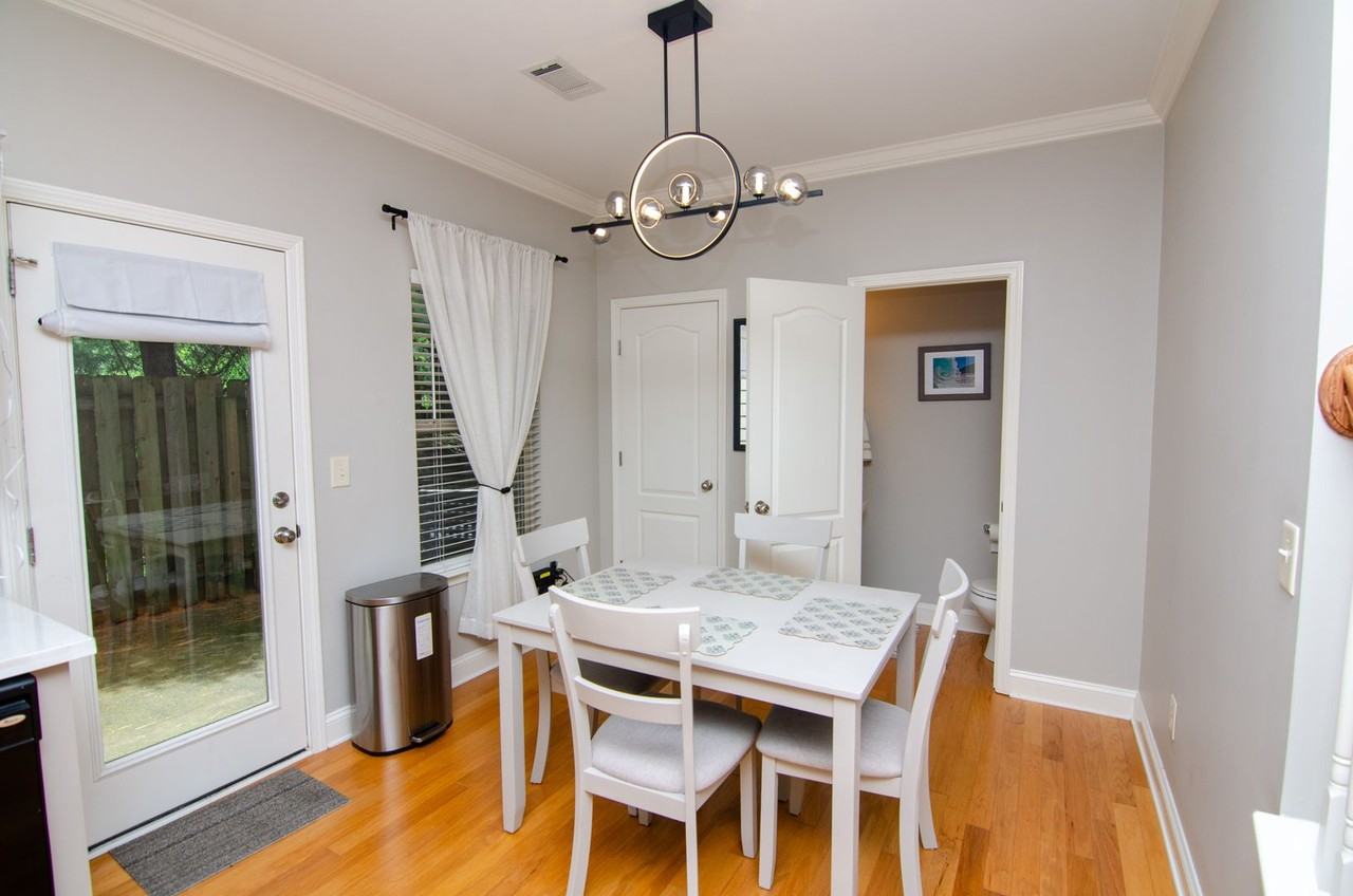 1124 Woodbury Falls Ct - Photo 6 of 17