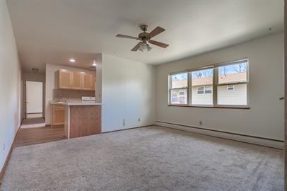 1705 Camus Lane - Photo 3 of 35