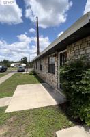 featured image of 401 Lange Rd