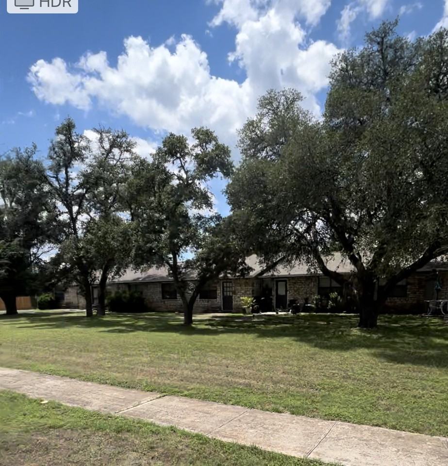 401 Lange Road - Photo 2 of 34