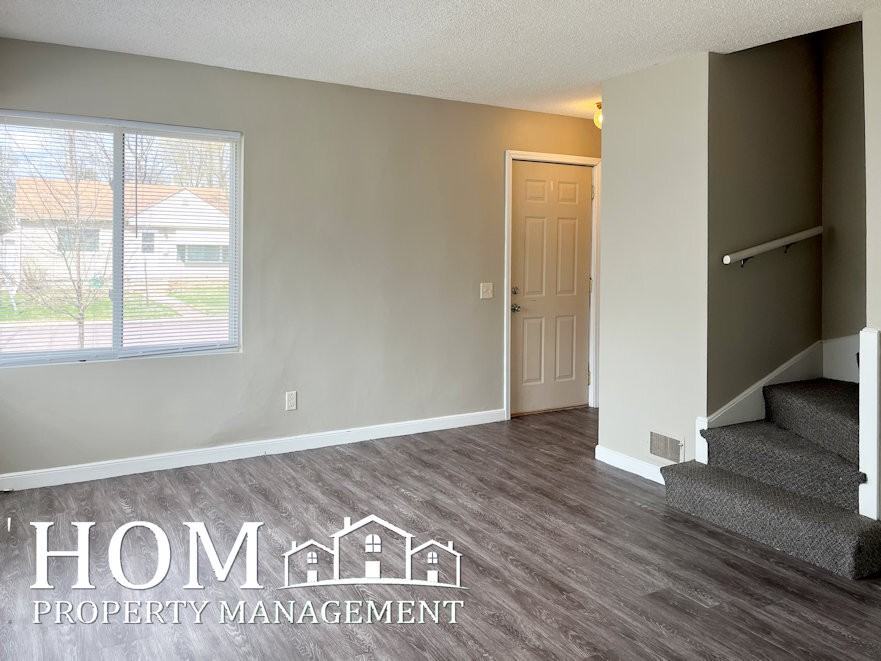 515 West 11th Street - Photo 3 of 23