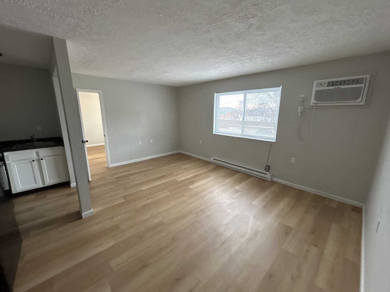 777 Riverview Street - Photo 2 of 8