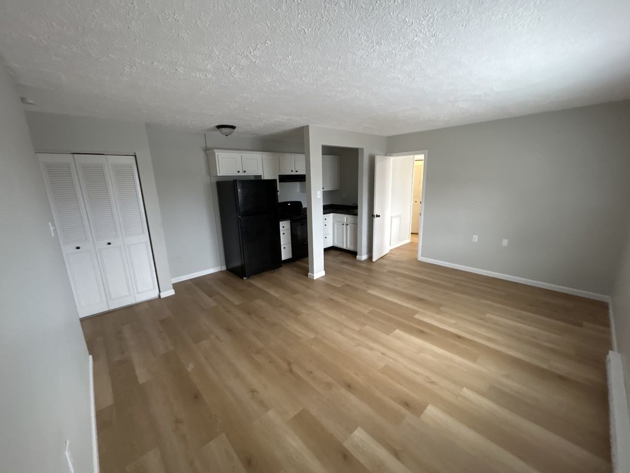 777 Riverview Street - Photo 3 of 8