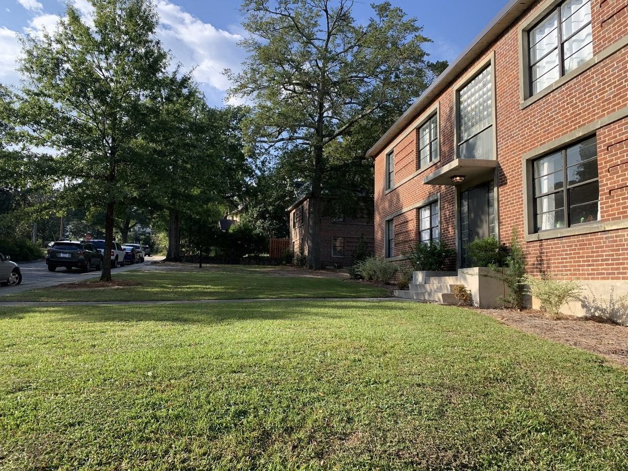 Saluda Landing - Photo 4 of 50