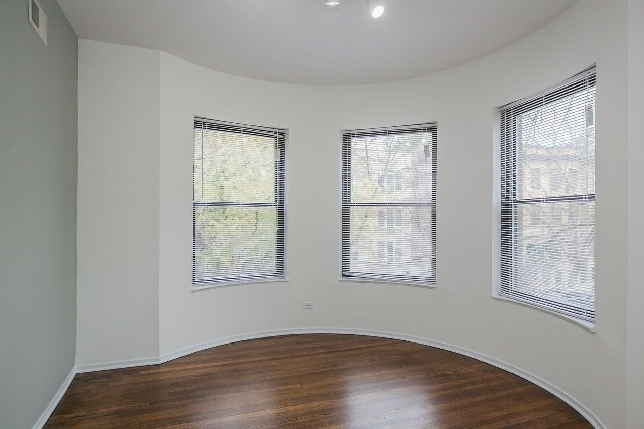 3456 N Elaine Pl #1 - Photo 4 of 15