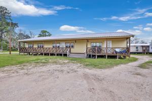 featured image of 10821 Highway 150