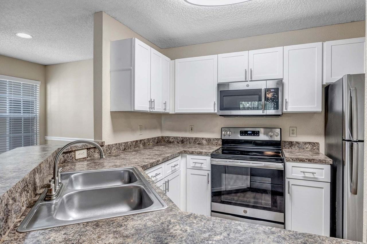 Links at Windsor Parke - Photo 3 of 50