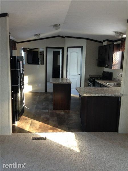 12 Pine Hollow Dr - Photo 2 of 2