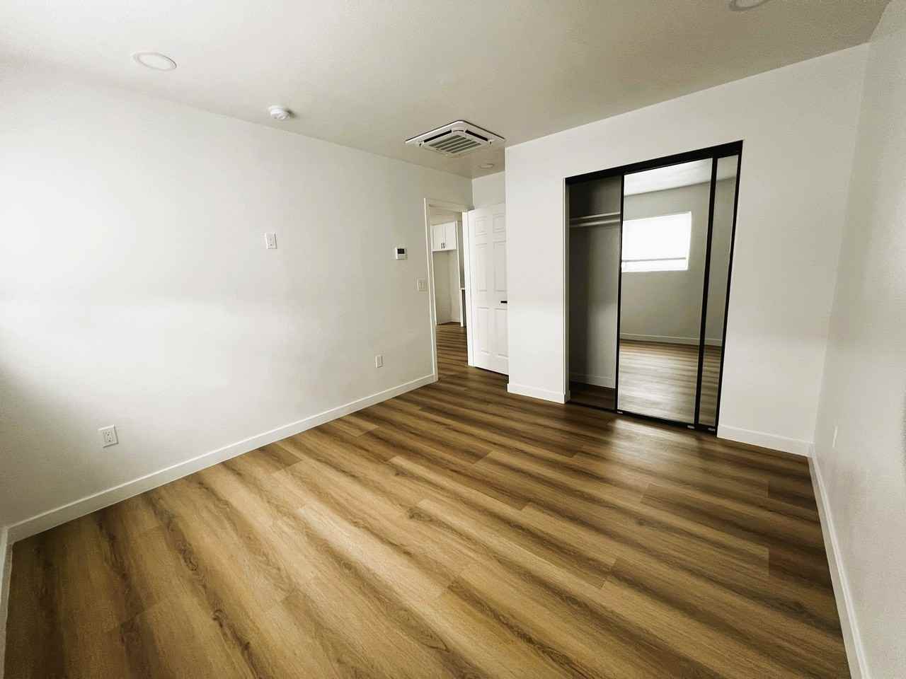 13811 La Pat Pl #4 - Photo 4 of 16