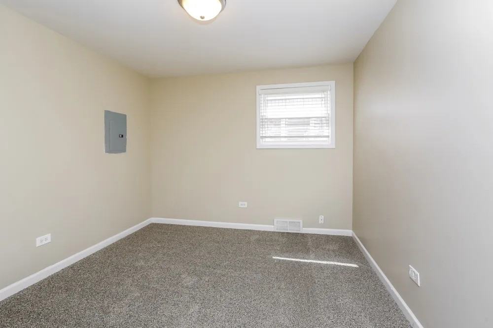 124 N 23rd Ave #NA - Photo 2 of 8