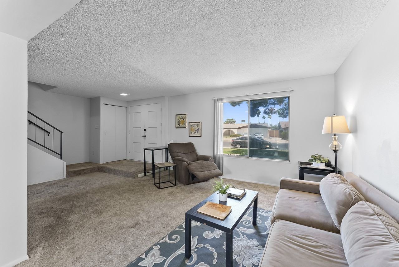 1610 E Baker Dr #4 - Photo 6 of 15