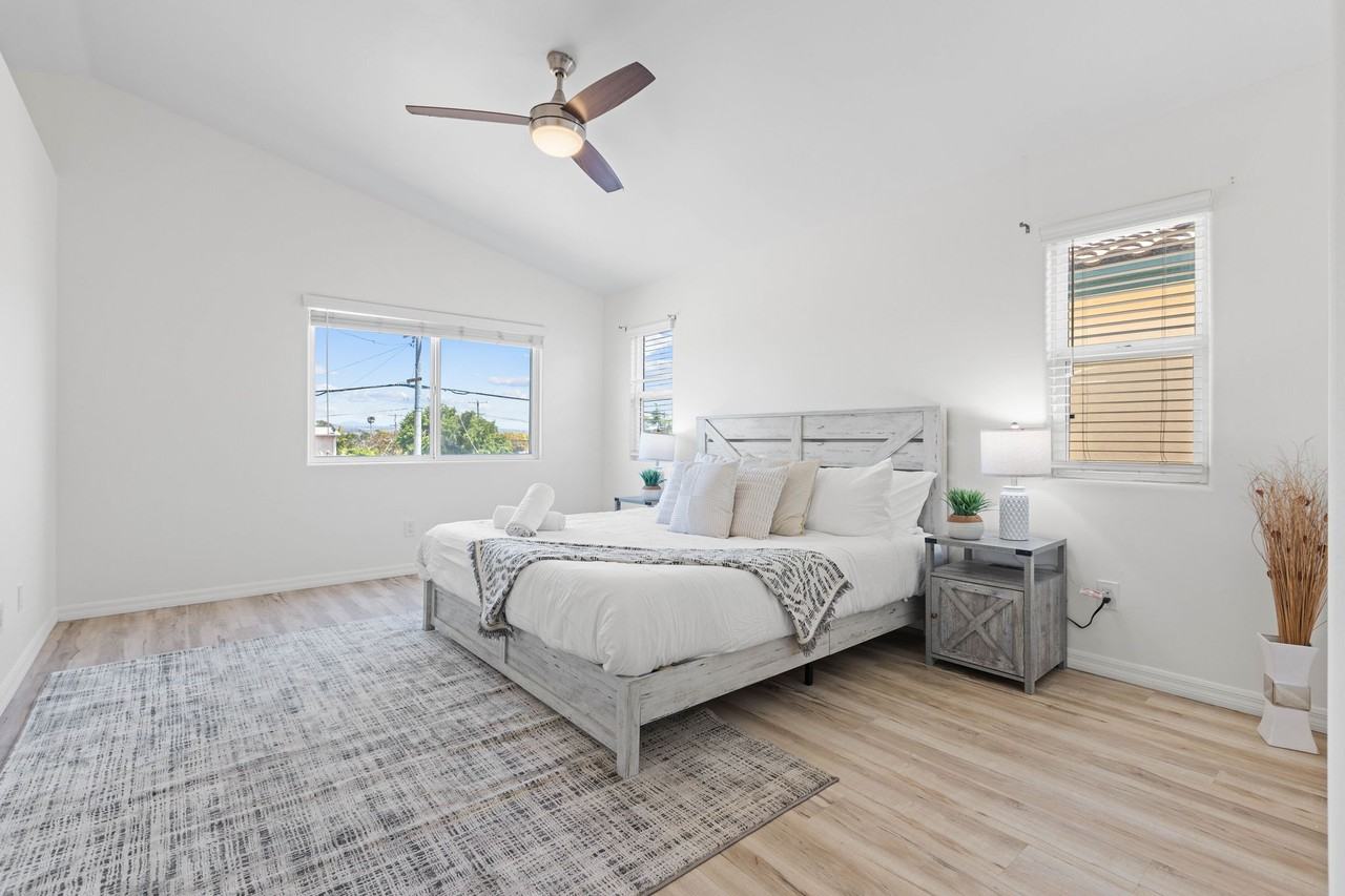 1786 Elm Ave #NA - Photo 3 of 35