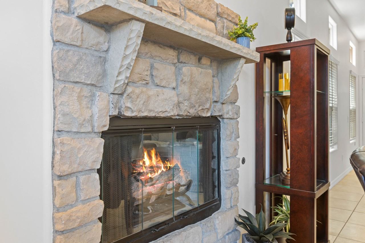 1786 Elm Ave #NA - Photo 6 of 35