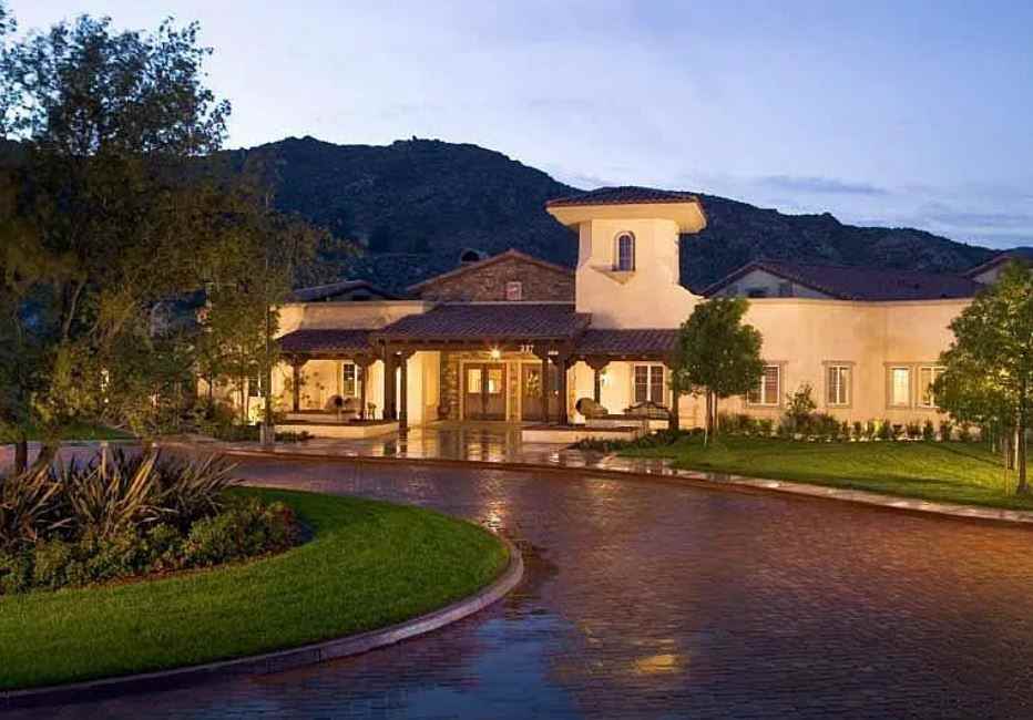 8256 Triplett Ln #NA - Photo 2 of 15