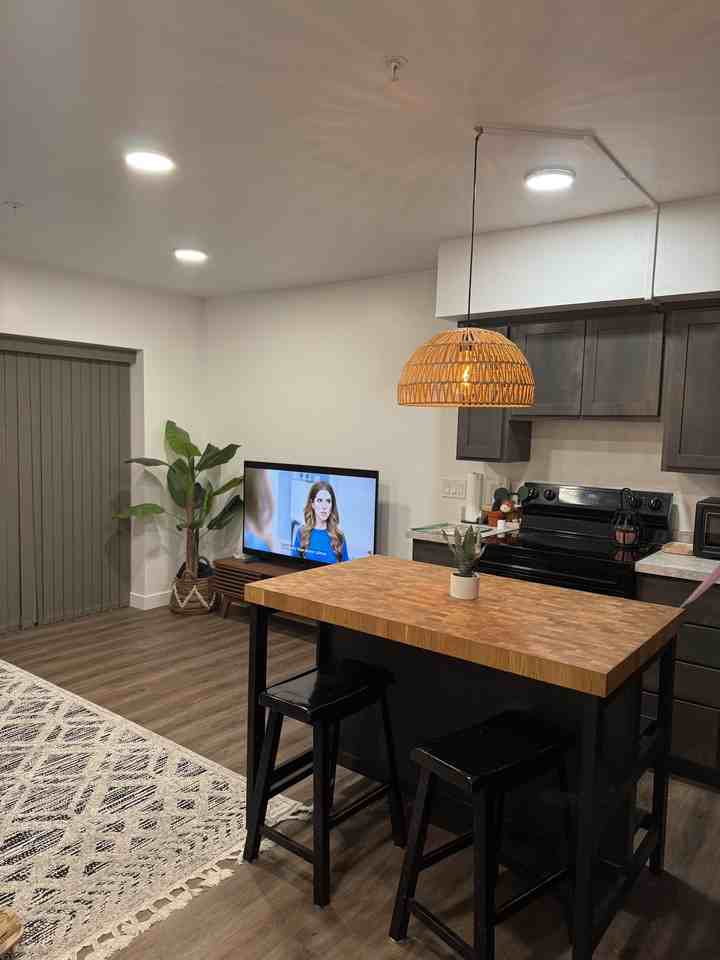 443 Kane Creek Blvd #B210 - Photo 7 of 9