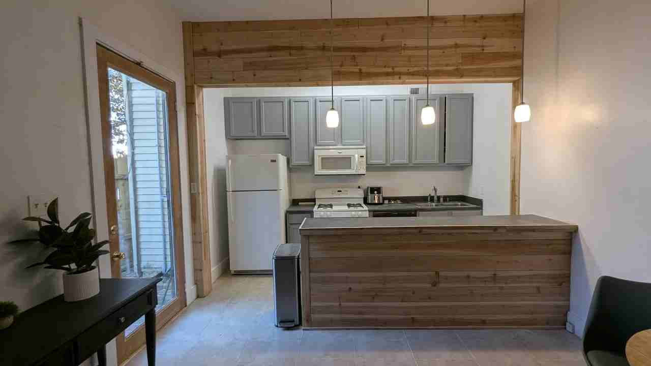 812C Frenchmen St #NA - Photo 3 of 14