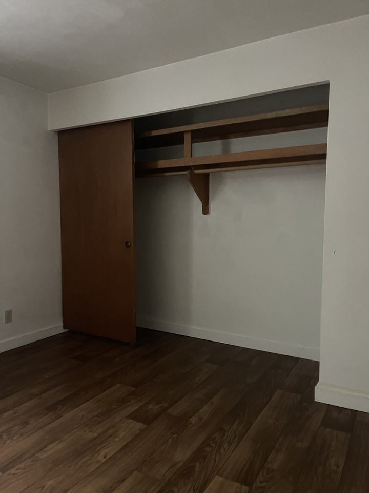 1300 Ne Williams St #2 - Photo 7 of 14